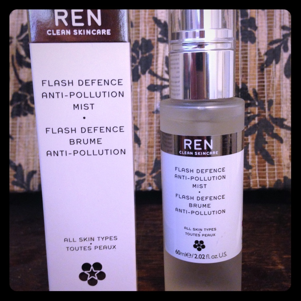 Ren Skincare Flash Defense Anti-Pollution Mist